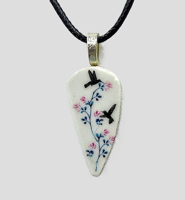 Tiny Flower Hummingbird Necklace
